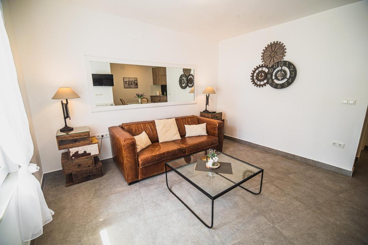 Downtown Luxury Apartments With Hot Tub Vodice Exterior foto